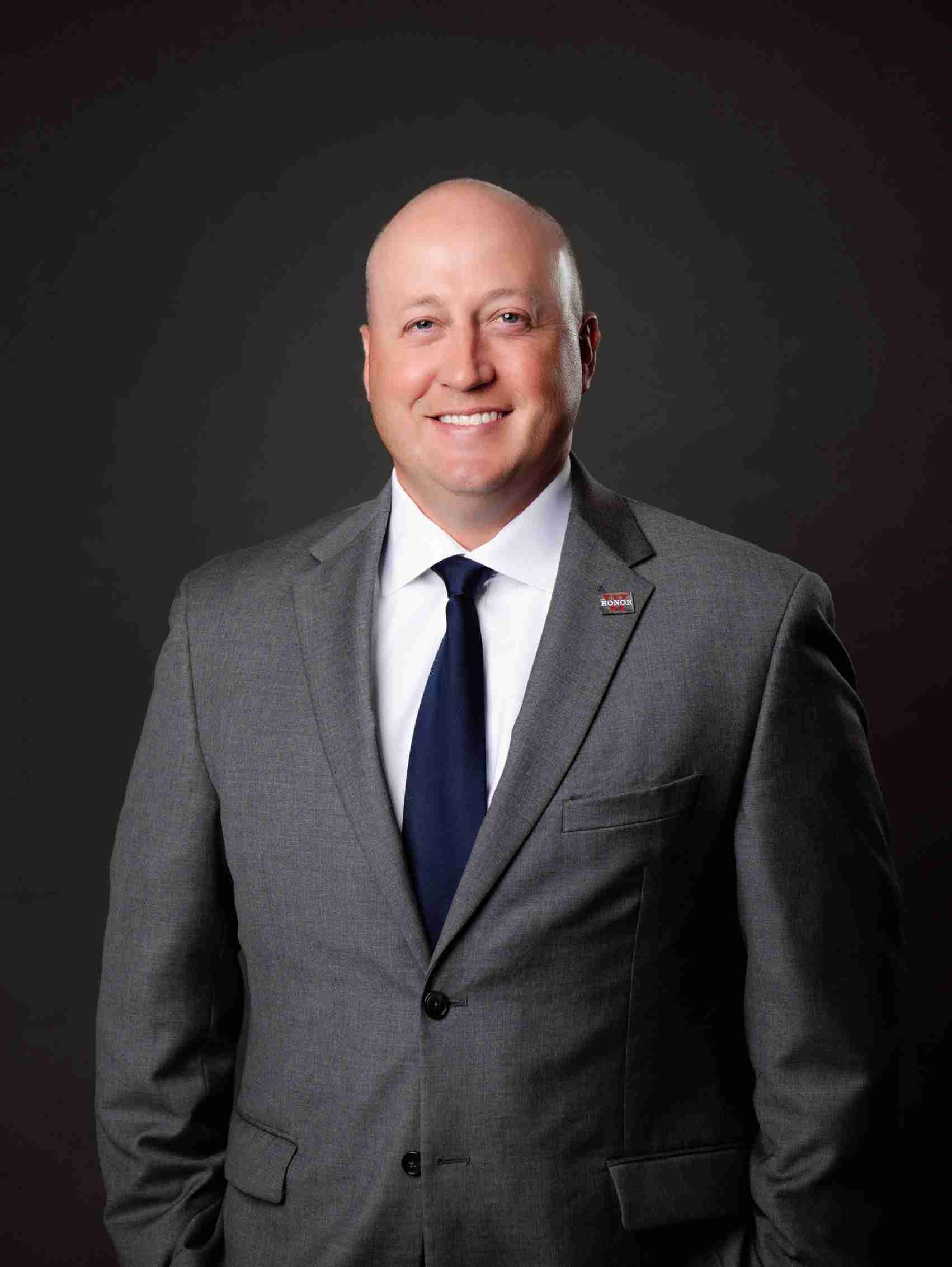 ums-headshot-selections-4-edit-srgb