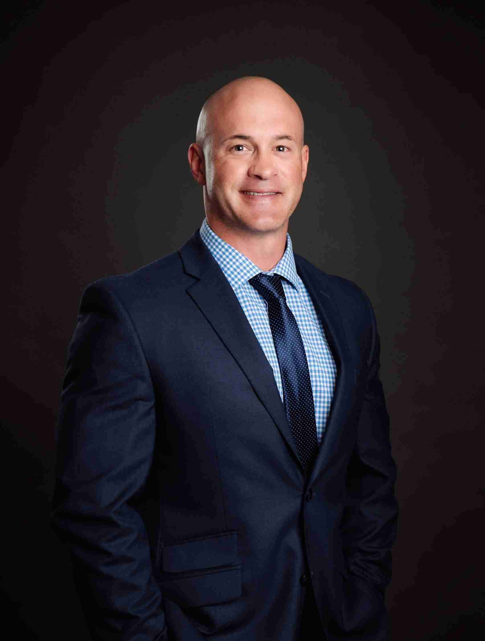 ums-headshot-selections-6-edit-srgb